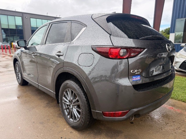 Mazda CX-5 Vehicle Full-screen Gallery Image 04