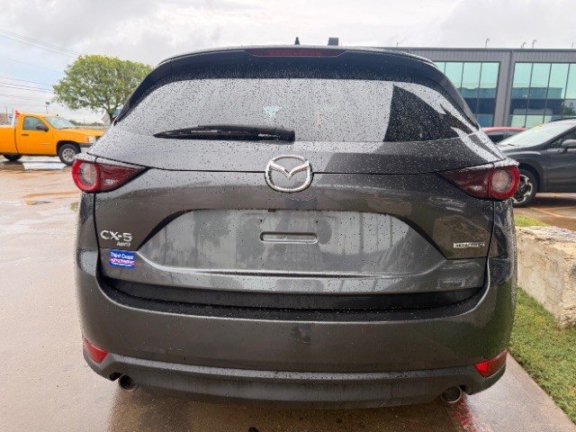 Mazda CX-5 Vehicle Full-screen Gallery Image 06