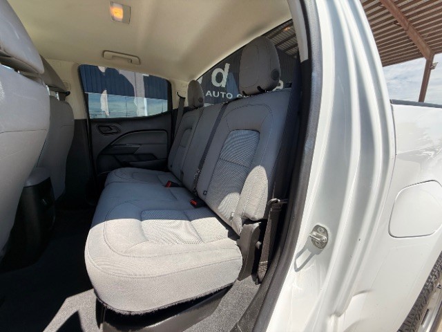 Chevrolet Colorado Vehicle Full-screen Gallery Image 08