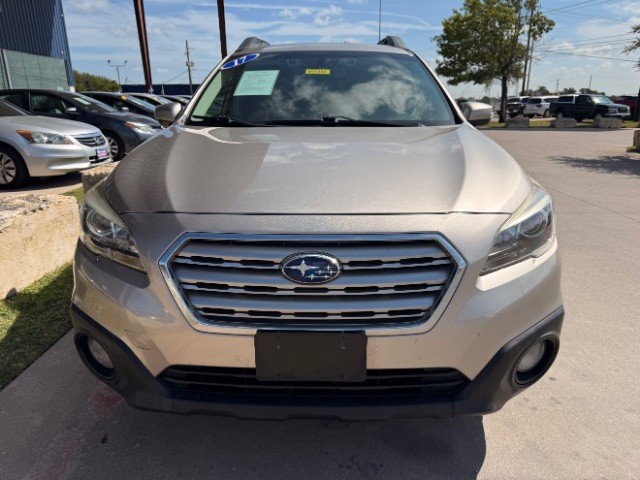 Subaru Outback Vehicle Full-screen Gallery Image 06