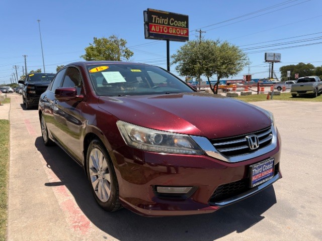 Honda Accord Sedan Vehicle Full-screen Gallery Image 02