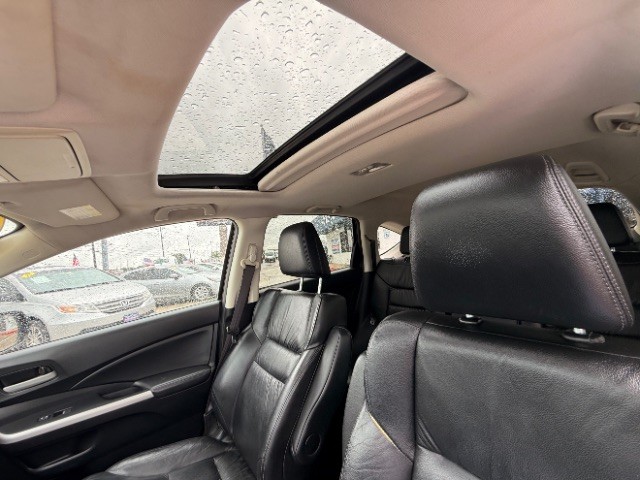Honda CRV Vehicle Full-screen Gallery Image 11