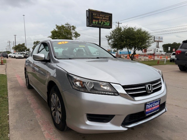 Honda Accord Sedan Vehicle Full-screen Gallery Image 02