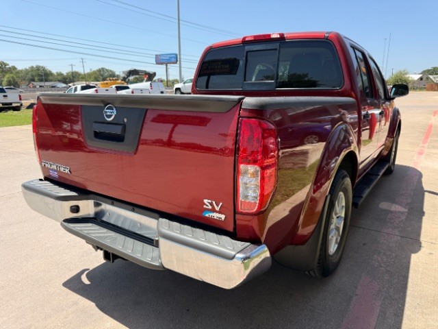 Nissan Frontier Vehicle Full-screen Gallery Image 04