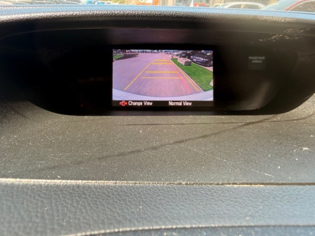 Honda CR-V Vehicle Full-screen Gallery Image 11