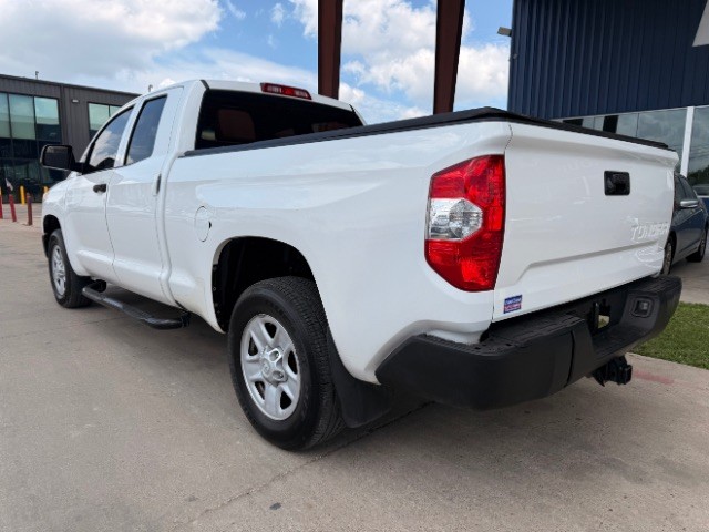 Toyota Tundra 2WD Vehicle Full-screen Gallery Image 03
