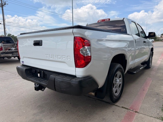 Toyota Tundra 2WD Vehicle Full-screen Gallery Image 04