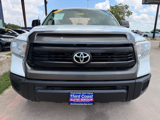 Toyota Tundra 2WD Vehicle Full-screen Gallery Image 06
