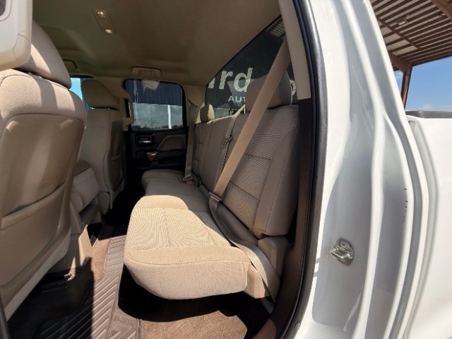 GMC Sierra 1500 Vehicle Full-screen Gallery Image 08