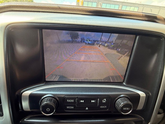 GMC Sierra 1500 Vehicle Full-screen Gallery Image 10