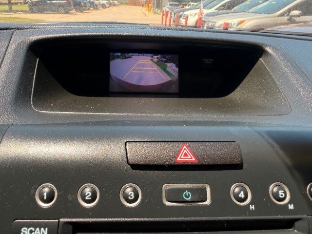 Honda CR-V Vehicle Full-screen Gallery Image 11