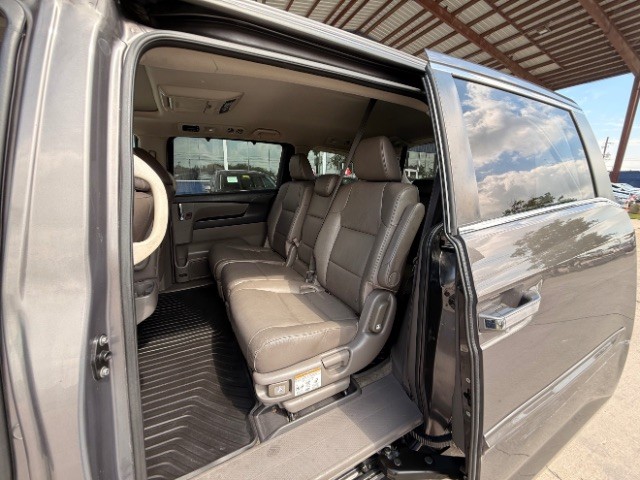 Honda Odyssey Vehicle Full-screen Gallery Image 09