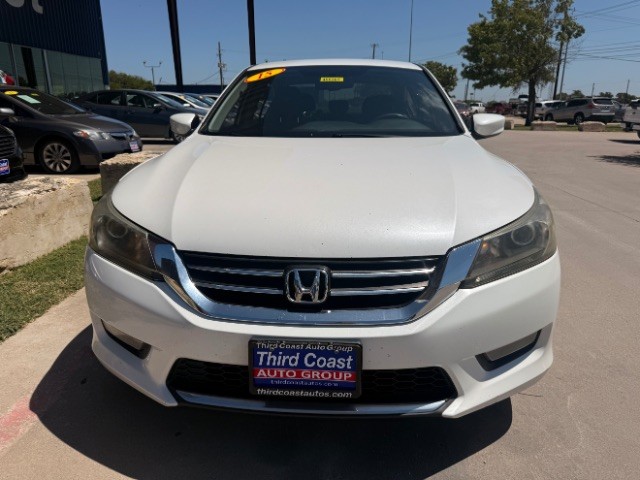 Honda Accord Sedan Vehicle Full-screen Gallery Image 06