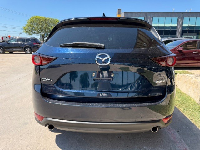 Mazda CX-5 Vehicle Full-screen Gallery Image 05
