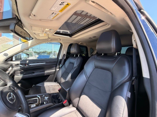Mazda CX-5 Vehicle Full-screen Gallery Image 11