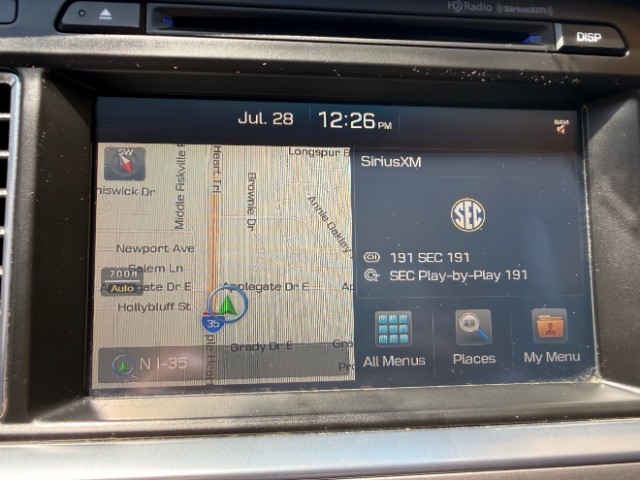 Hyundai Sonata Vehicle Full-screen Gallery Image 12