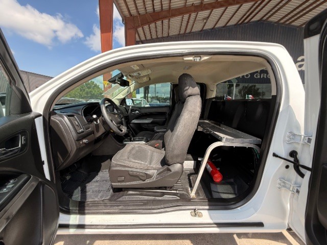 Chevrolet Colorado Vehicle Full-screen Gallery Image 08
