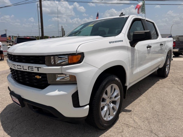 Chevrolet Silverado 1500 Vehicle Full-screen Gallery Image 02