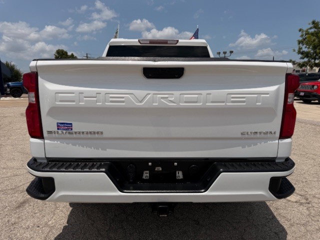Chevrolet Silverado 1500 Vehicle Full-screen Gallery Image 05