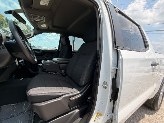 Chevrolet Silverado 1500 Vehicle Full-screen Gallery Image 07