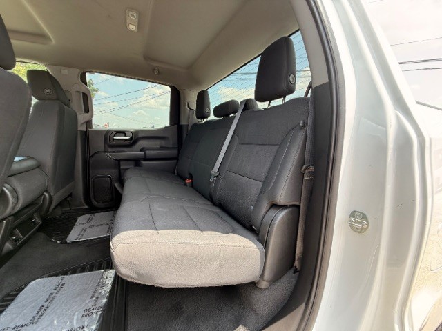 Chevrolet Silverado 1500 Vehicle Full-screen Gallery Image 08