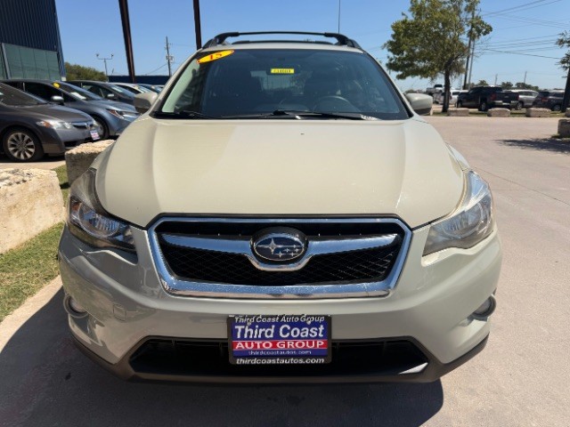 Subaru XV Crosstrek Vehicle Full-screen Gallery Image 06