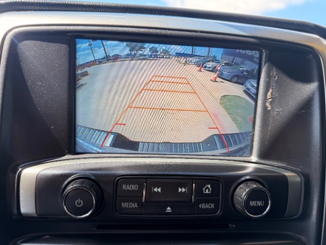 Chevrolet Silverado 1500 Vehicle Full-screen Gallery Image 10