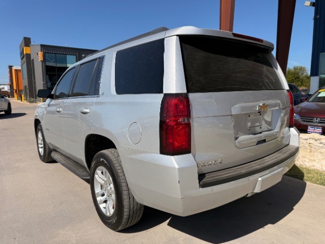 Chevrolet Tahoe Vehicle Full-screen Gallery Image 03