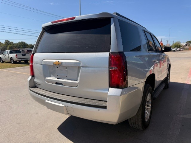 Chevrolet Tahoe Vehicle Full-screen Gallery Image 04