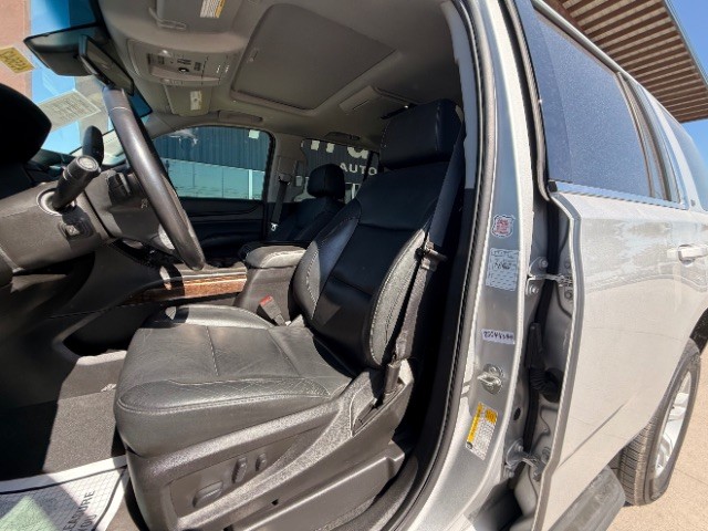 Chevrolet Tahoe Vehicle Full-screen Gallery Image 08