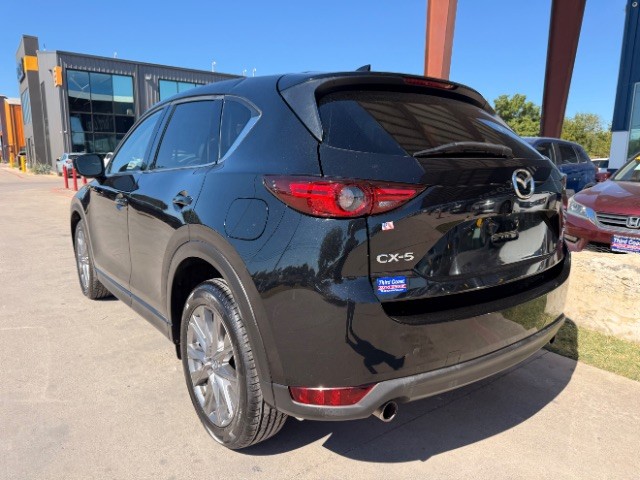 Mazda CX-5 Vehicle Full-screen Gallery Image 03