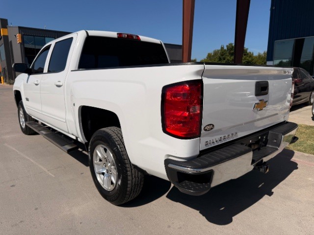 Chevrolet Silverado 1500 Vehicle Full-screen Gallery Image 03