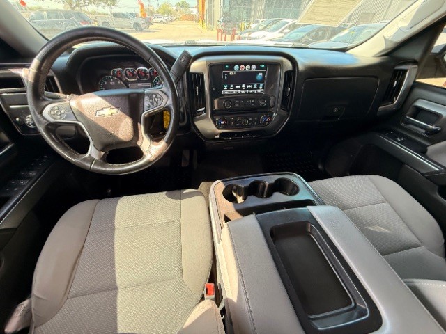 Chevrolet Silverado 1500 Vehicle Full-screen Gallery Image 09