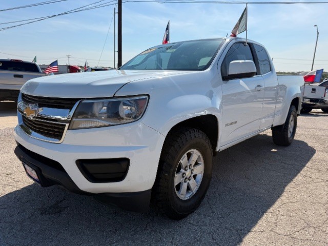 Chevrolet Colorado Vehicle Full-screen Gallery Image 02