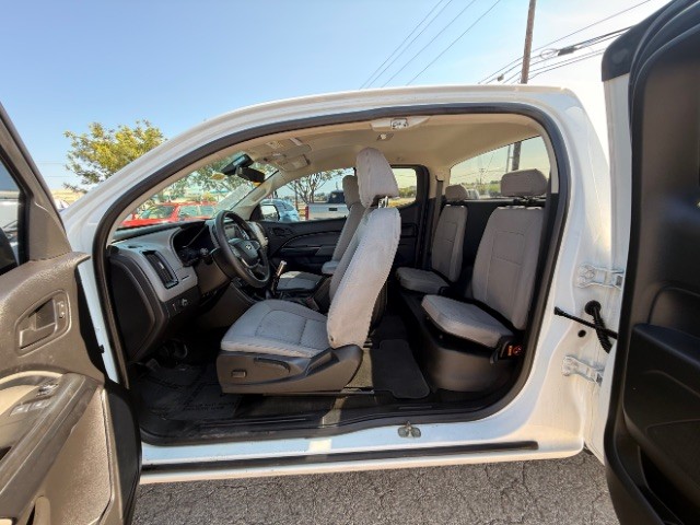 Chevrolet Colorado Vehicle Full-screen Gallery Image 07