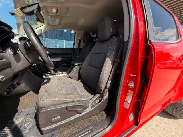 Chevrolet Colorado Vehicle Full-screen Gallery Image 07