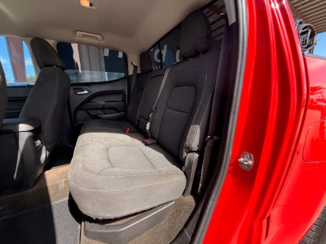 Chevrolet Colorado Vehicle Full-screen Gallery Image 08