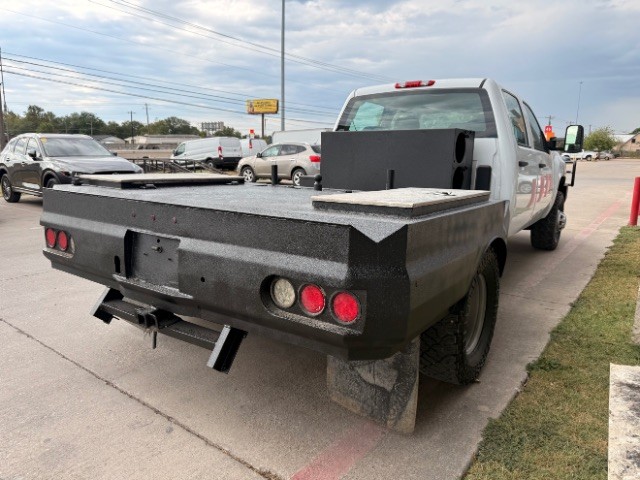Chevrolet Silverado 3500HD Chassis Vehicle Full-screen Gallery Image 04