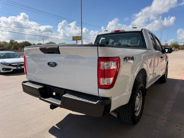 Ford F-150 Vehicle Full-screen Gallery Image 04