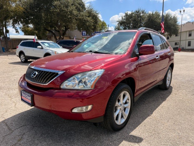 Lexus RX 350 Vehicle Full-screen Gallery Image 02