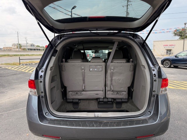 Honda Odyssey Vehicle Full-screen Gallery Image 06