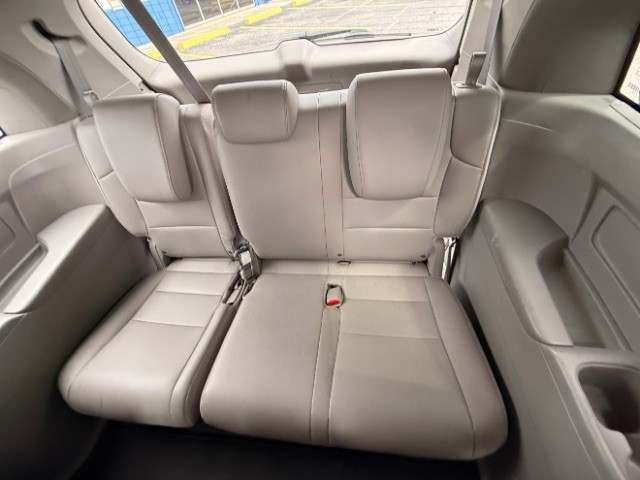 Honda Odyssey Vehicle Full-screen Gallery Image 10