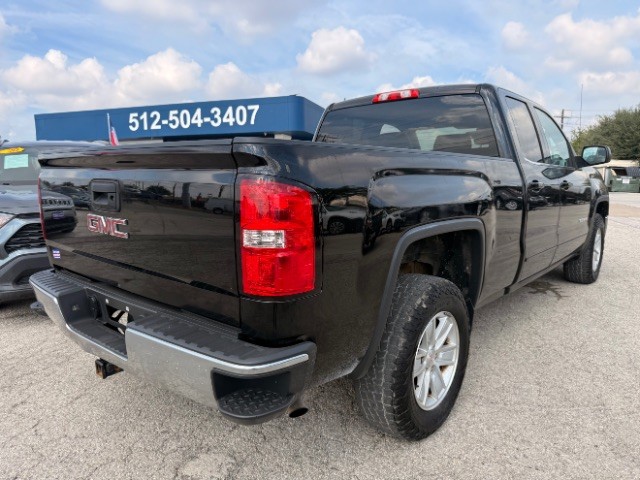 GMC Sierra 1500 Vehicle Full-screen Gallery Image 04