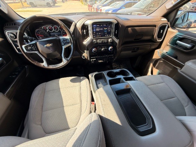 Chevrolet Silverado 1500 Vehicle Full-screen Gallery Image 09