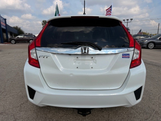 Honda Fit Vehicle Full-screen Gallery Image 05