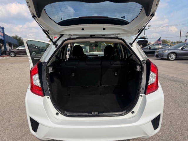 Honda Fit Vehicle Full-screen Gallery Image 06