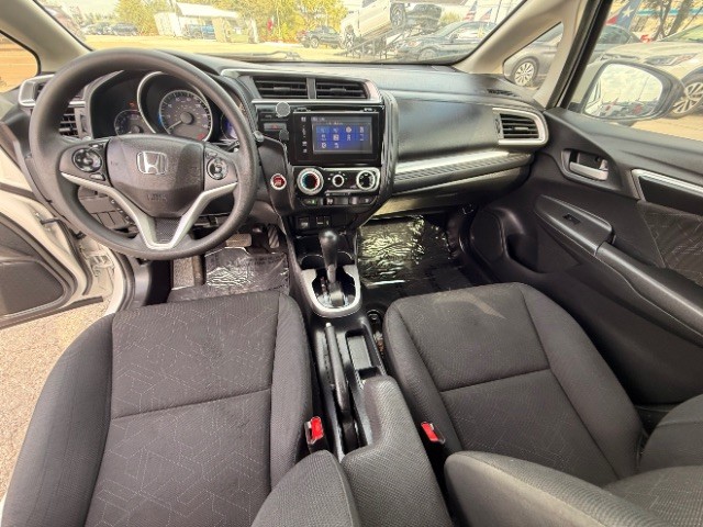 Honda Fit Vehicle Full-screen Gallery Image 10