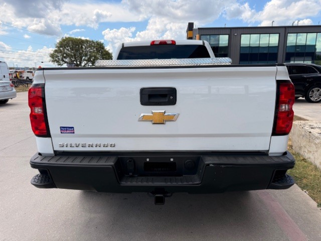 Chevrolet Silverado 1500 Vehicle Full-screen Gallery Image 06