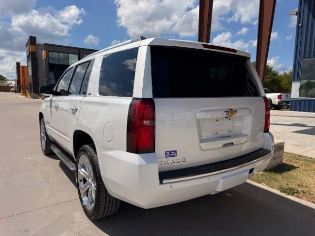 Chevrolet Tahoe Vehicle Full-screen Gallery Image 03