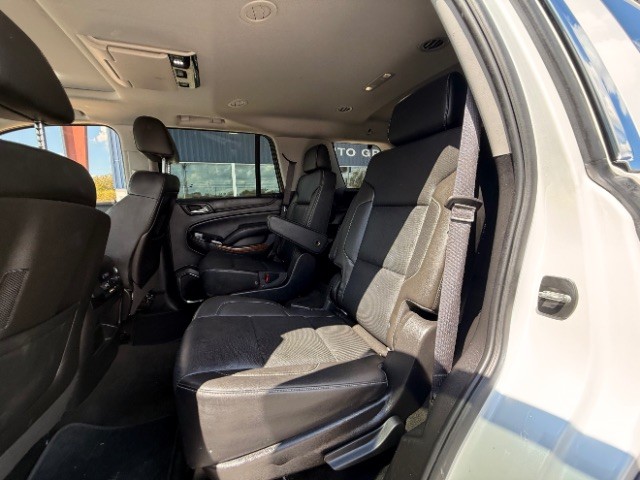 Chevrolet Tahoe Vehicle Full-screen Gallery Image 09
